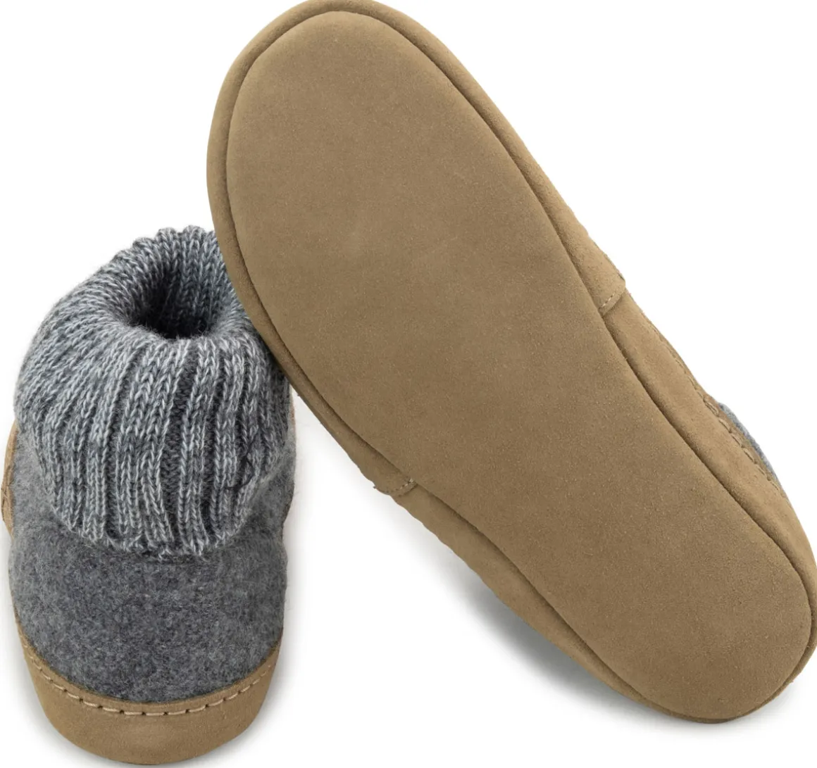 Gottstein ~ Dakota Hüttenschuh ~ Grey
