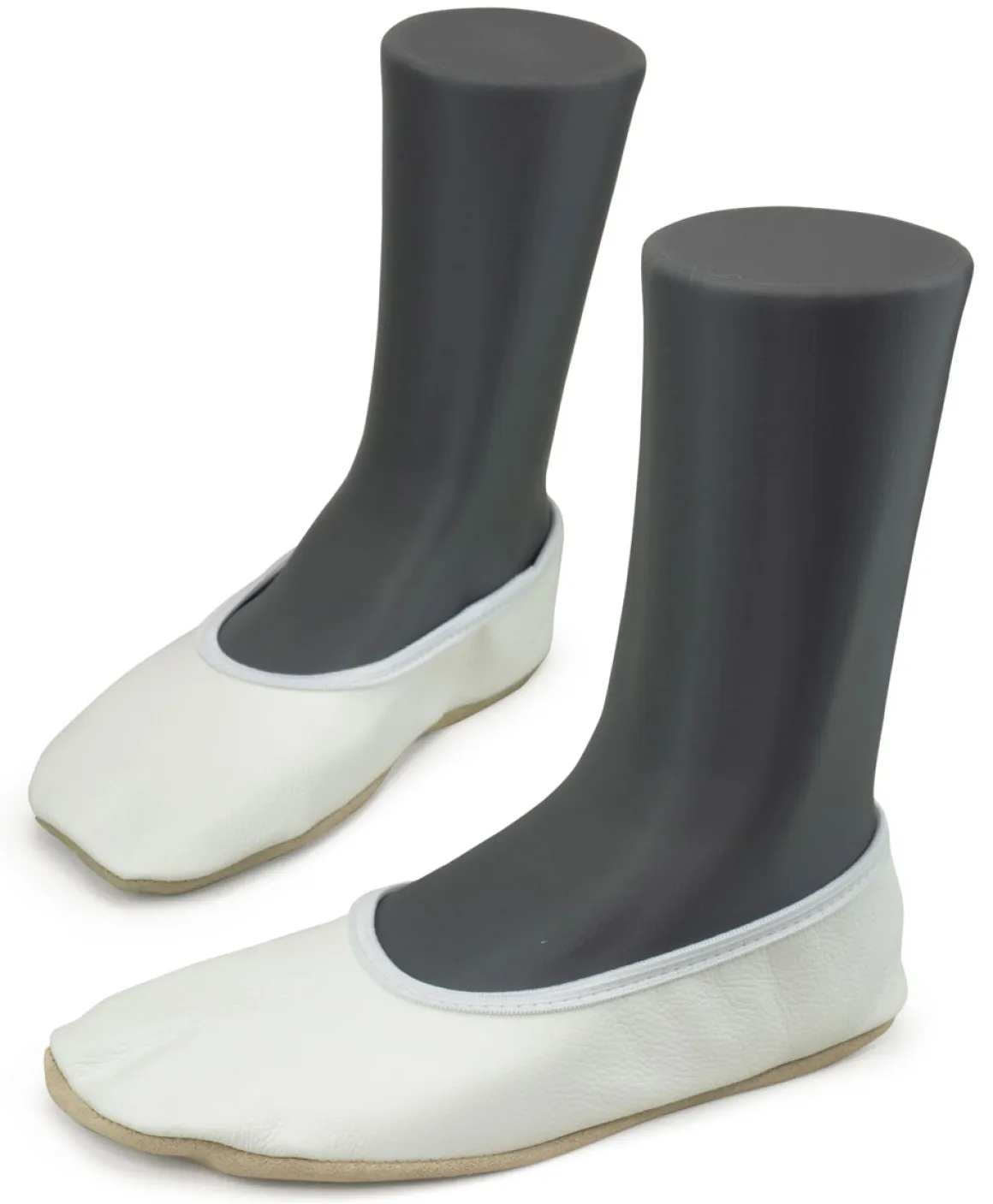 OmaKing ~ HipHop Slipper ~ White