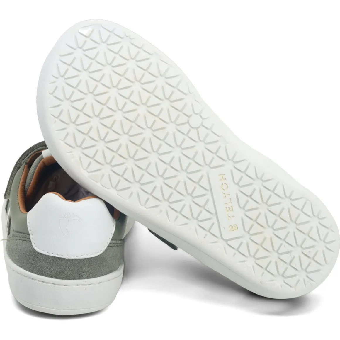 Telyoh bare ~ Runner LowCut Sneaker ~ Sage