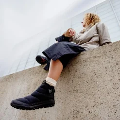 Vivobarefoot |f ~ Explorer Mid ~ Obsidian
